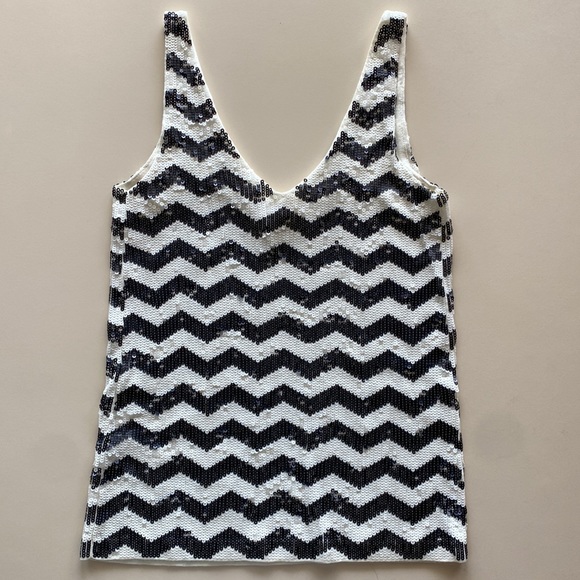 J Crew Black and White Sequin Top size XXS - Picture 2 of 7